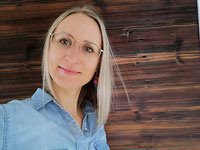 Julia Enhuber, Aromaberaterin bei feeling in Salzburg