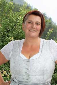 Michaela Stoll, Aromaberaterin bei feeling in der Steiermark