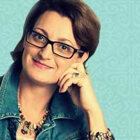 Sabine Schlögl, Aromaberaterin bei feeling in Wien